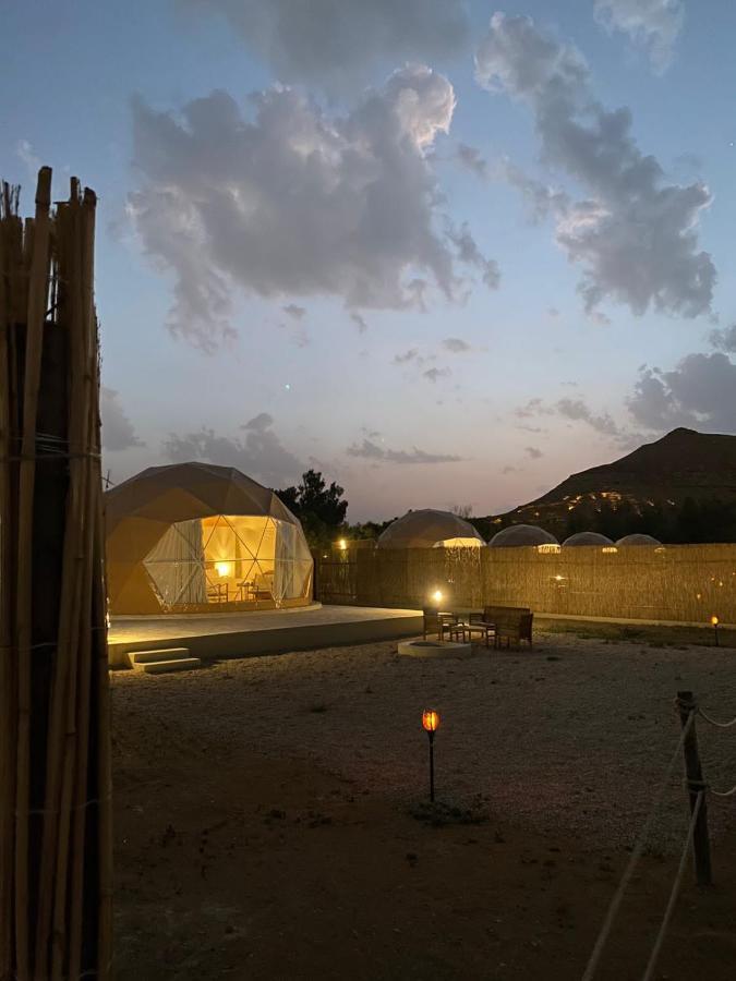 Resort منتجع جلامبنغ - Glamping *
